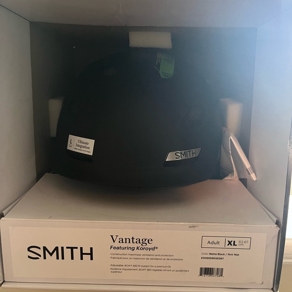 Adult Smith ski/snowboard Helmet size Large